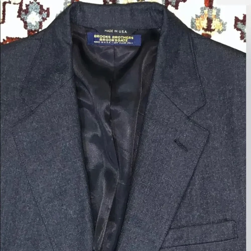 Vintage Brooks Brothers Brooksgate 42R Charcoal‎ Gray Two Button Blazer USA